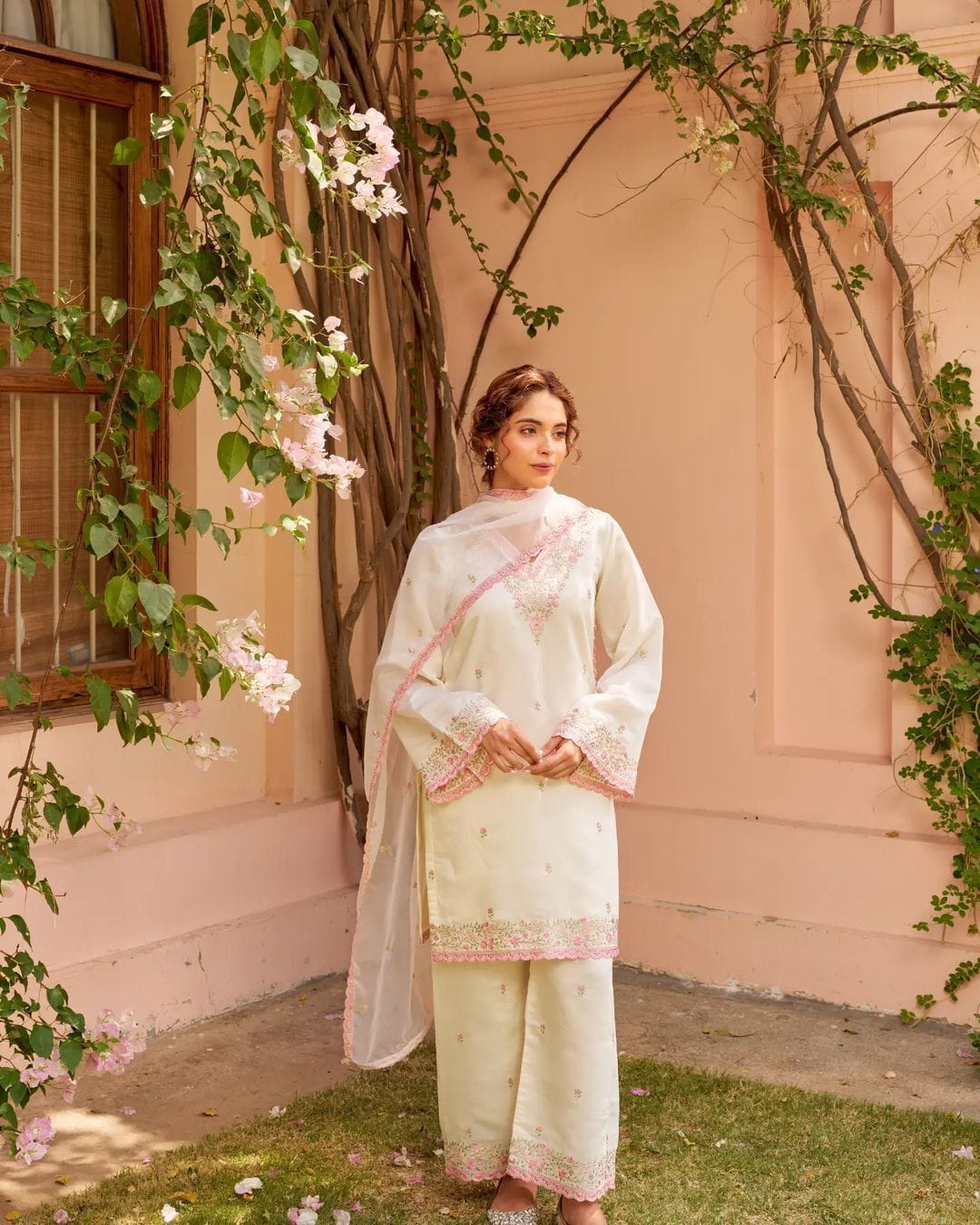 New special bulbul suit set