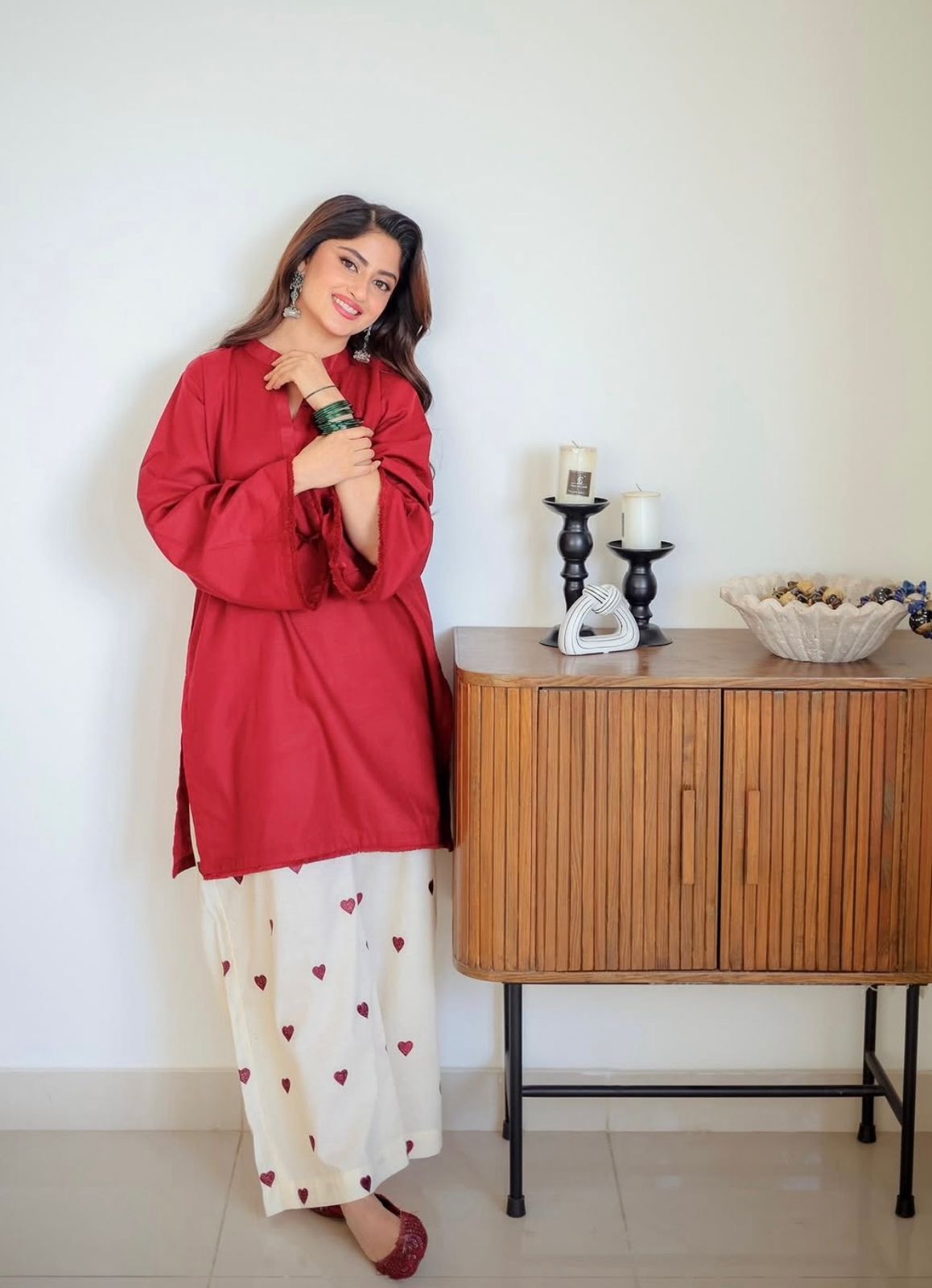Festiv attractive cordset